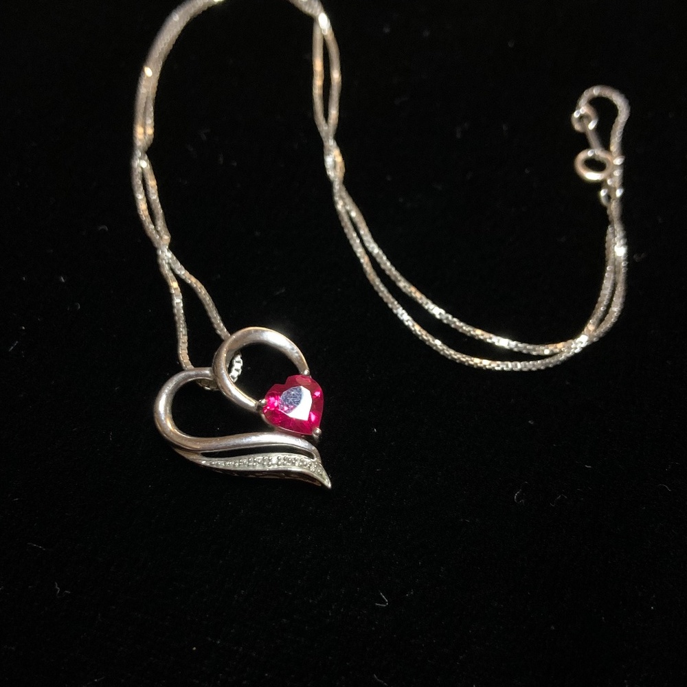 Heart Necklace - Picture 3 of 3